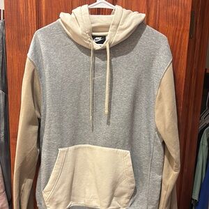 Nike Gray and Cream Men's Hoodie